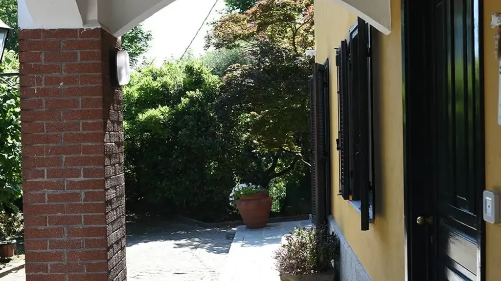 Välivaade - Historic Villa with Private Garden in Moncalieri