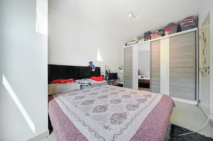 Chambres - Appartement Récemment Construit avec Parking au Centre d'Ottignies
