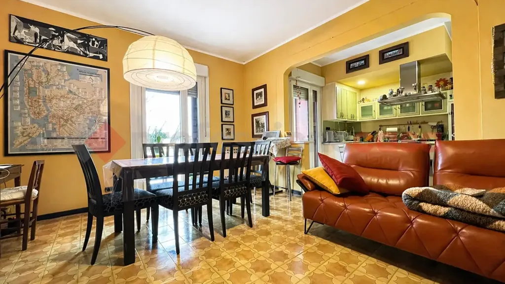 Salle à manger - Apartment with Double Terrace in Bovolone