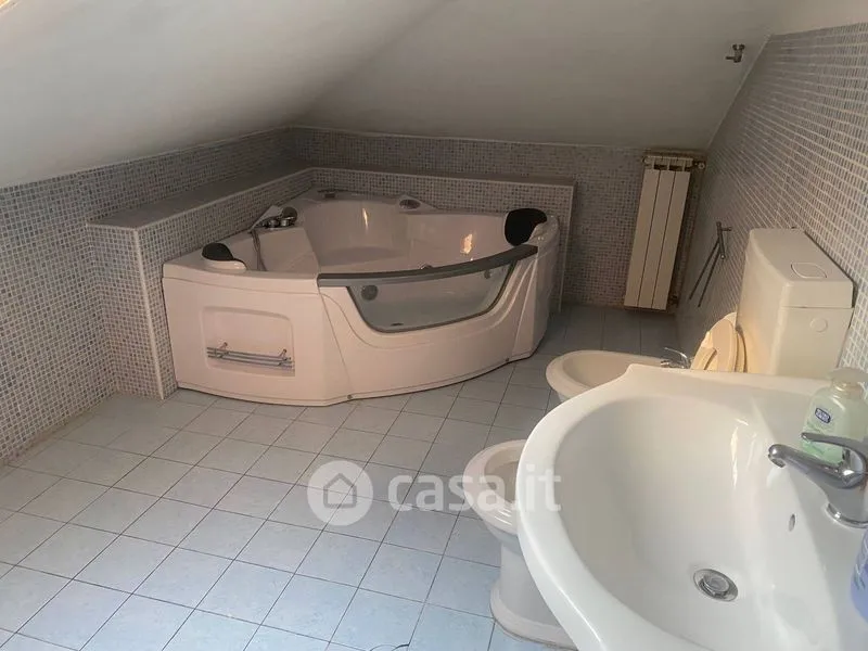 Salles de bain - Apartment with Balcony in Mercogliano