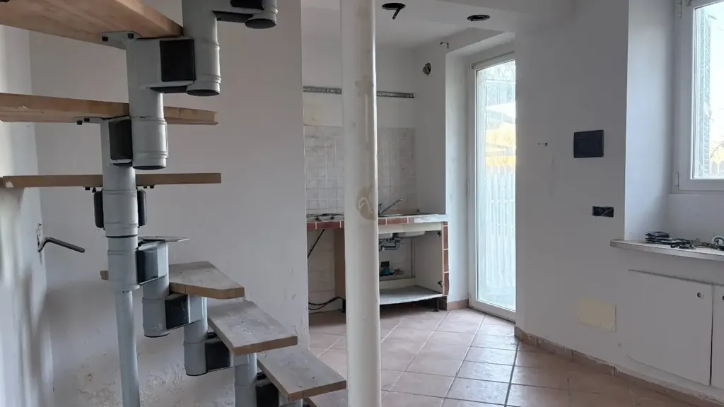 Cuisine - Rustic Bilocale with Garden in Vigolzone