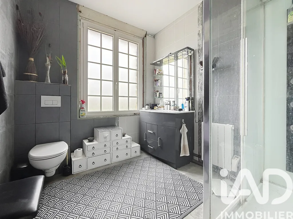 Salles de bain - Maison de Caractère avec Terrasse à Bolbec