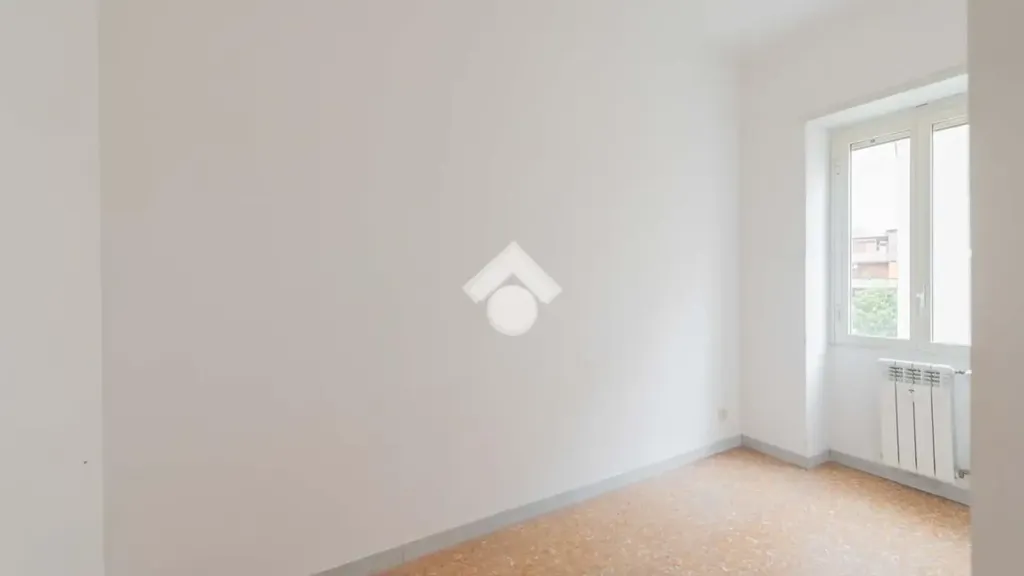 Pièces - Apartment with Triple Exposure in Balduina, Rome