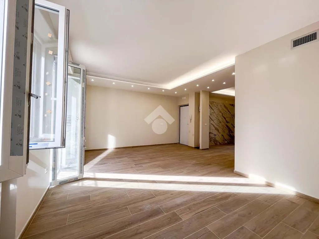 Séjour - Bright 3-Room Apartment with Balcony in San Severo