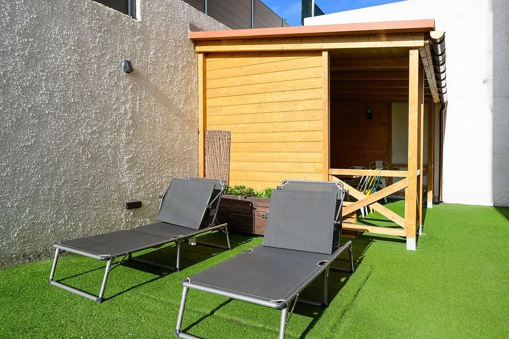 Aed - Terraced House with Pool in Las Mesas
