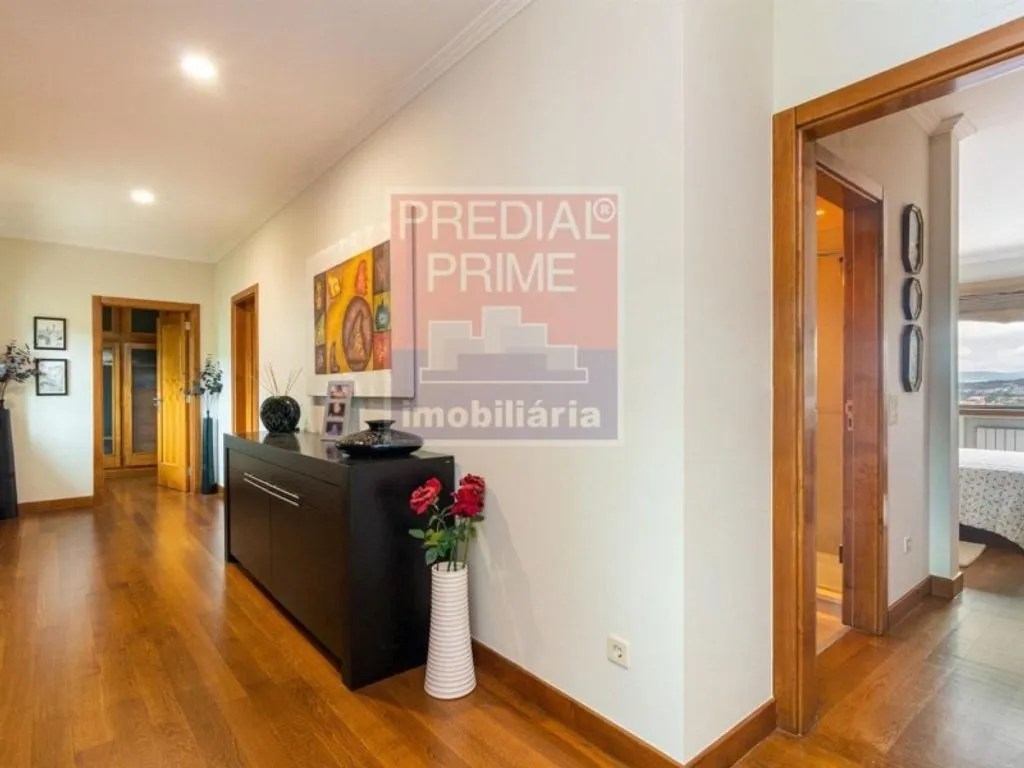 Esik - Luxury Villa with Fruit Garden in Chaves
