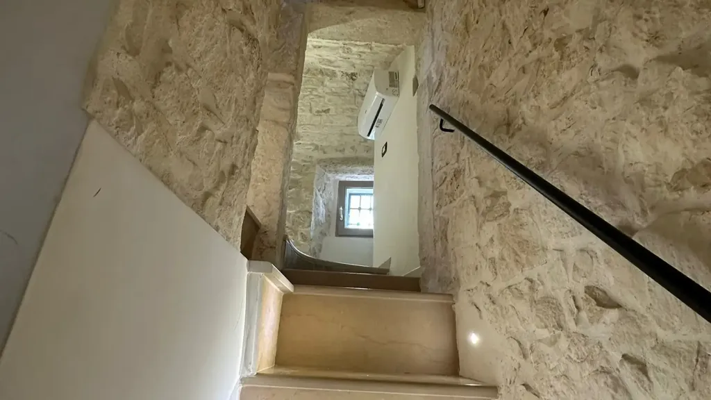 Toad - Rustic House with Terrace in Ostuni
