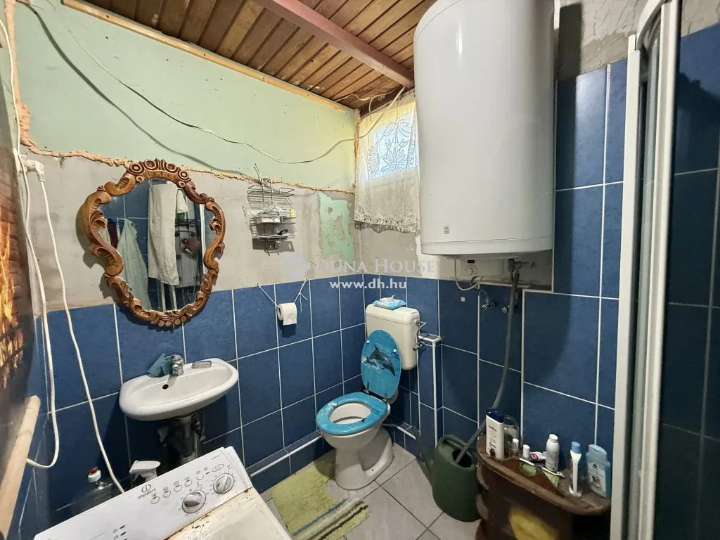 Bagni - Renovatable Cottage with Garden in Pogány