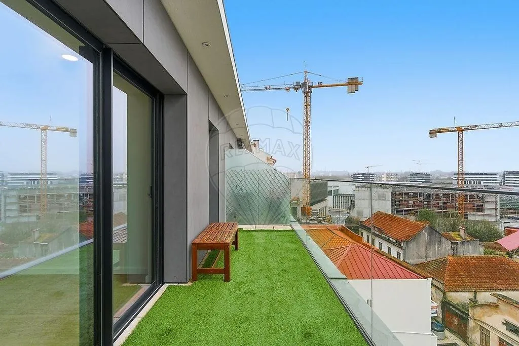 Rõdu - 3-Bedroom Penthouse with Terraces in Aveiro