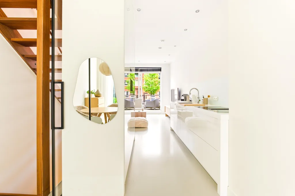 Entrée - Modern Mansion with Balcony in Amsterdam