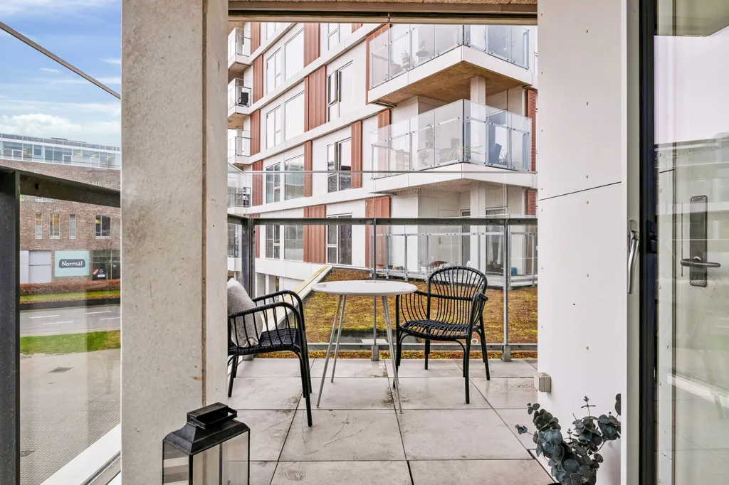 Balcon - Modern Flat with Balcony in Horsens