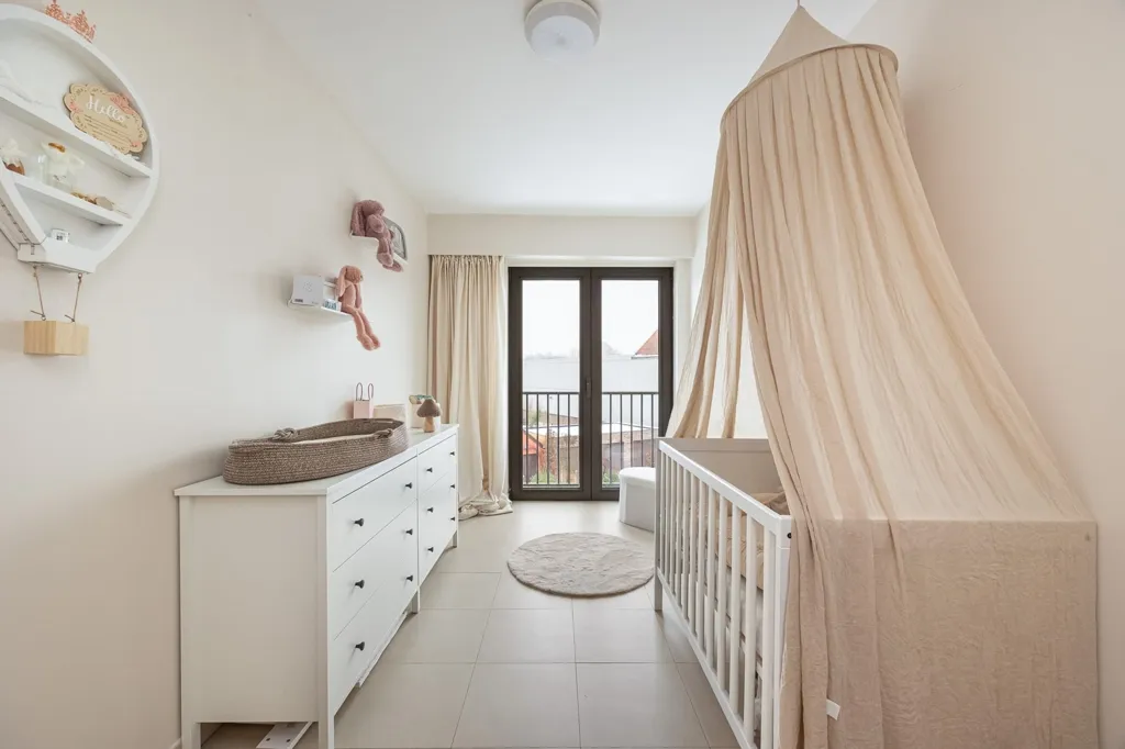 Chambres - Appartement Moderne avec 3 Chambres à Wommelgem