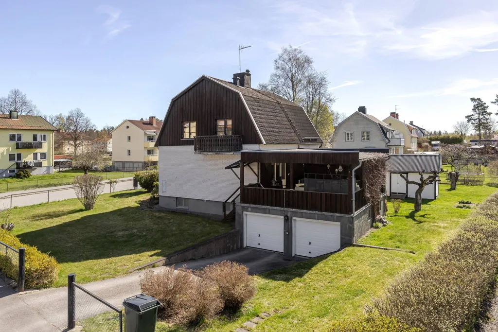 5-toaline maja asukohas Åtvidabergs kommun