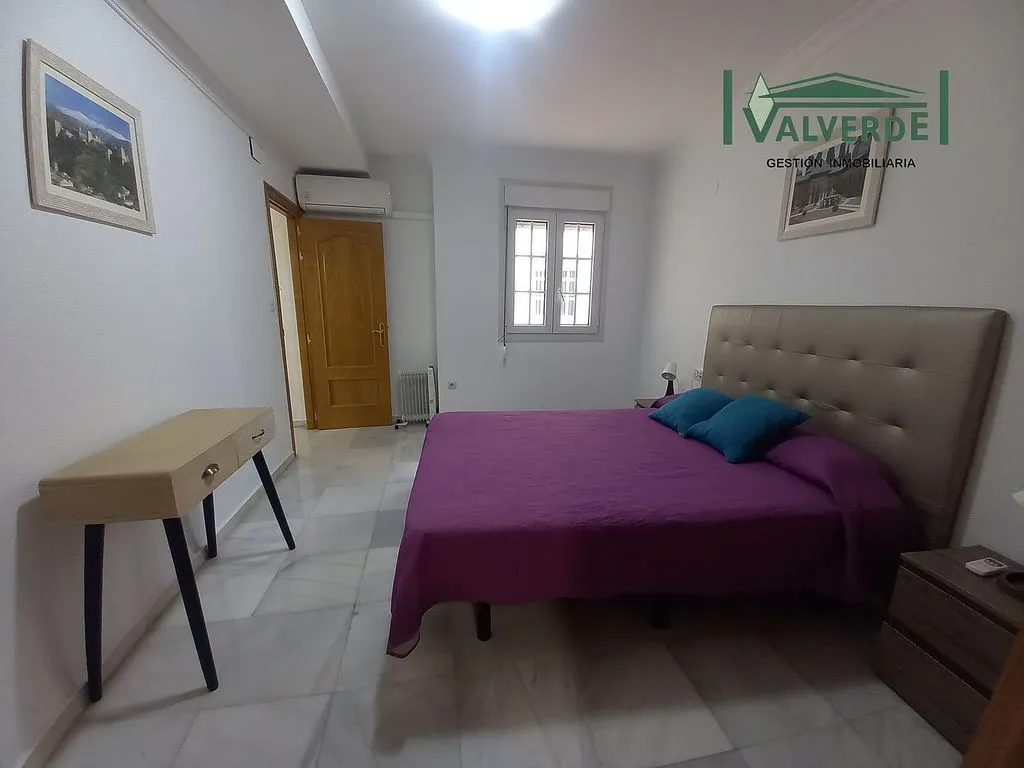 Camere da letto - Furnished Flat with Balcony in City Centre