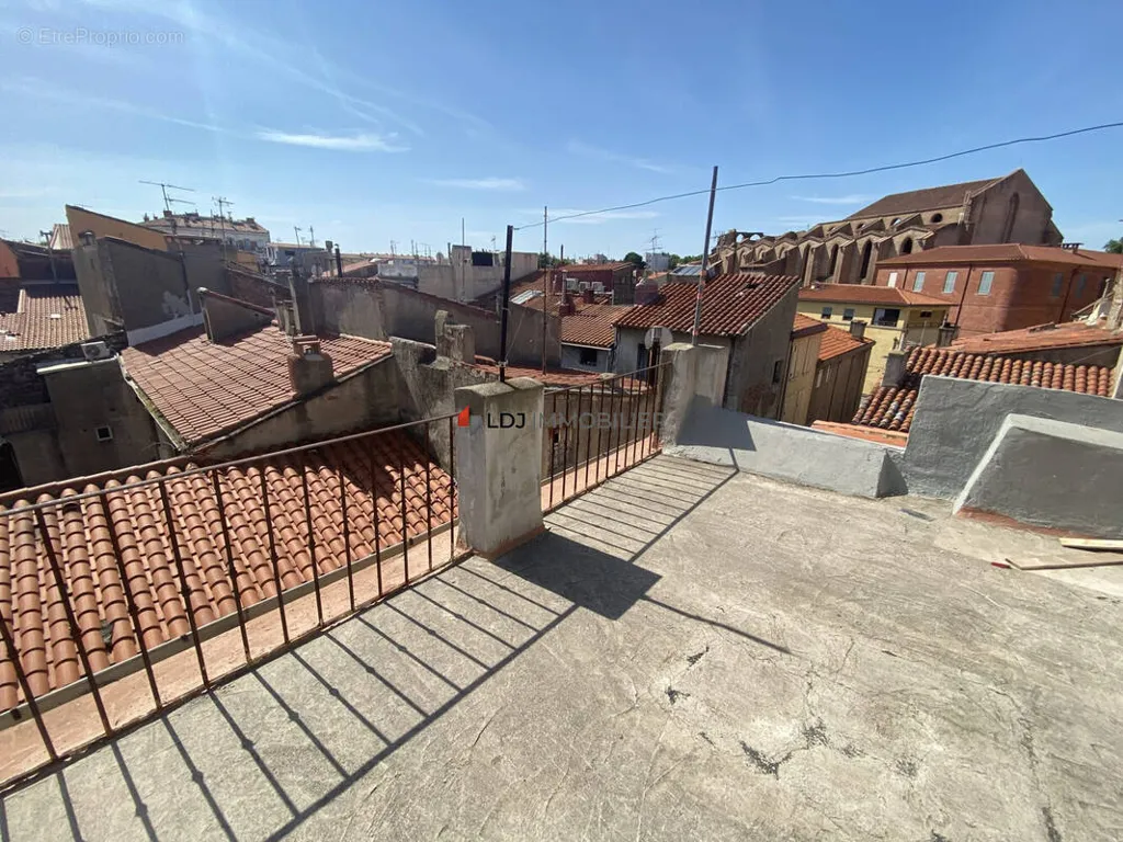 Terrasse - Immeuble de Caractère en Rénovation avec Terrasse à Perpignan