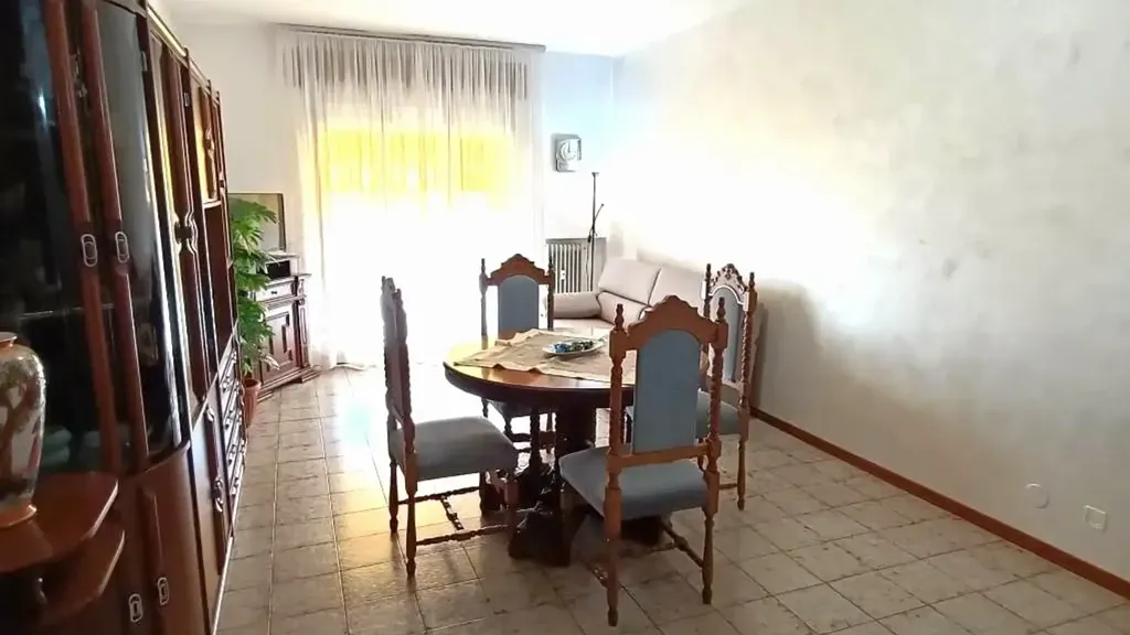 Söögituba - Apartment with Terrace in Polesella