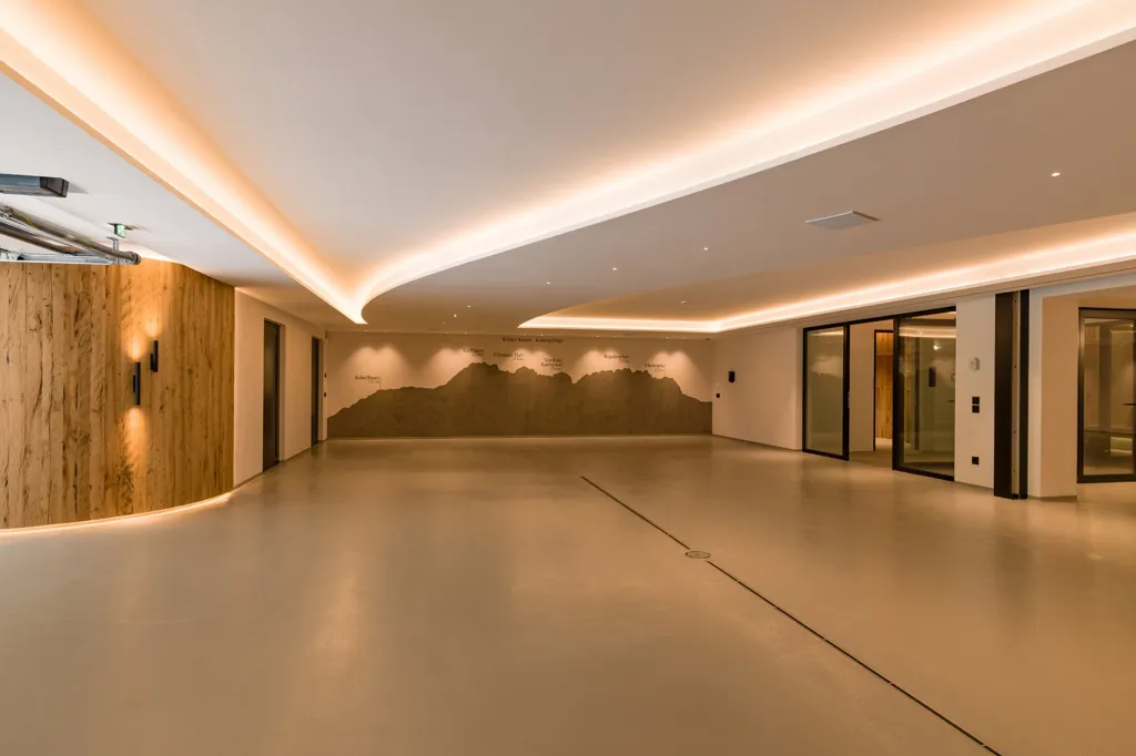 Entrée - Luxury Chalet with Indoor/Outdoor Pools in Reith