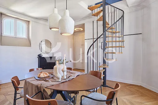 Söögituba - Luxury Apartment with Elevator in Paris 17th