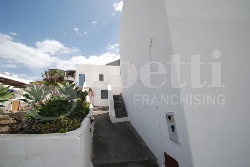 Aed - Complex with Sea View in Ginostra, Stromboli