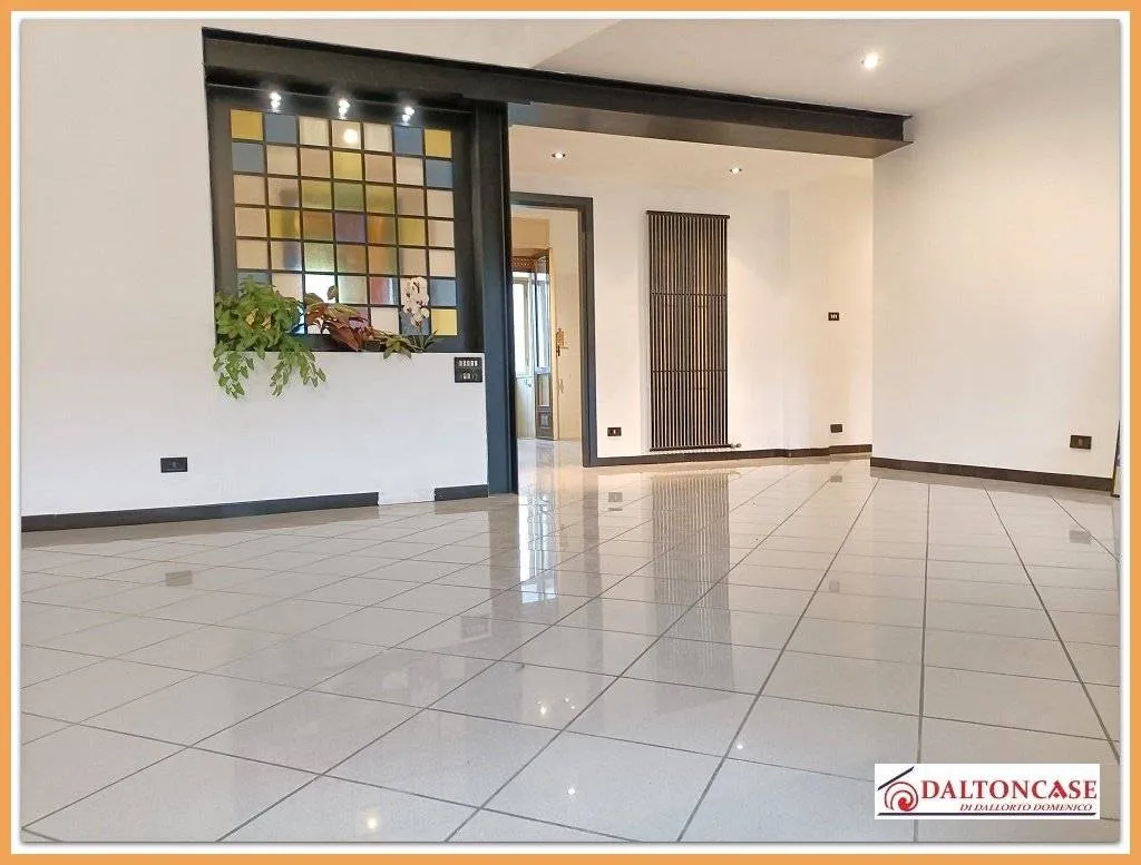 Séjour - Apartment with Balcony Veranda in Fossano