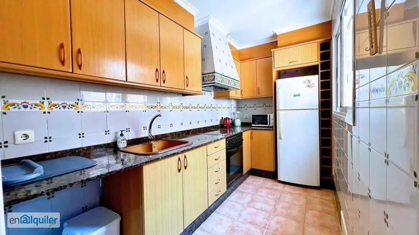 Cucina - Modernist Flat with Balcón in Cabanyal, Valencia