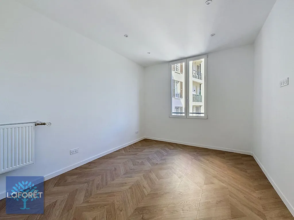 Toad - Renovated 2-Bed Flat near Croisette, Cannes