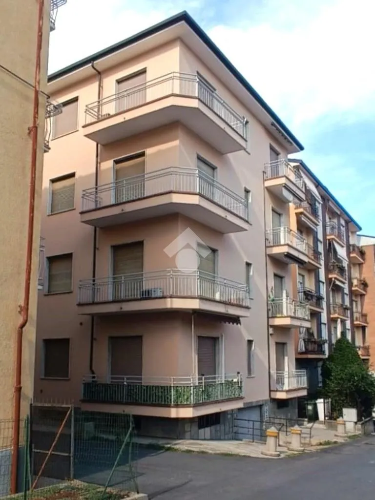 Välivaade - Rented 2-Bedroom Apartment in Alba