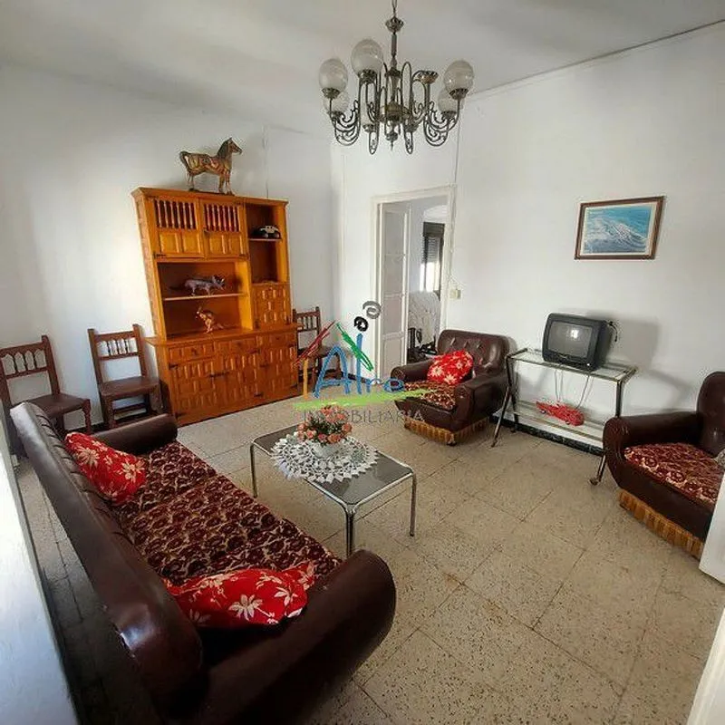 Séjour - Corner Chalet with Two Entrances in Cala, Huelva