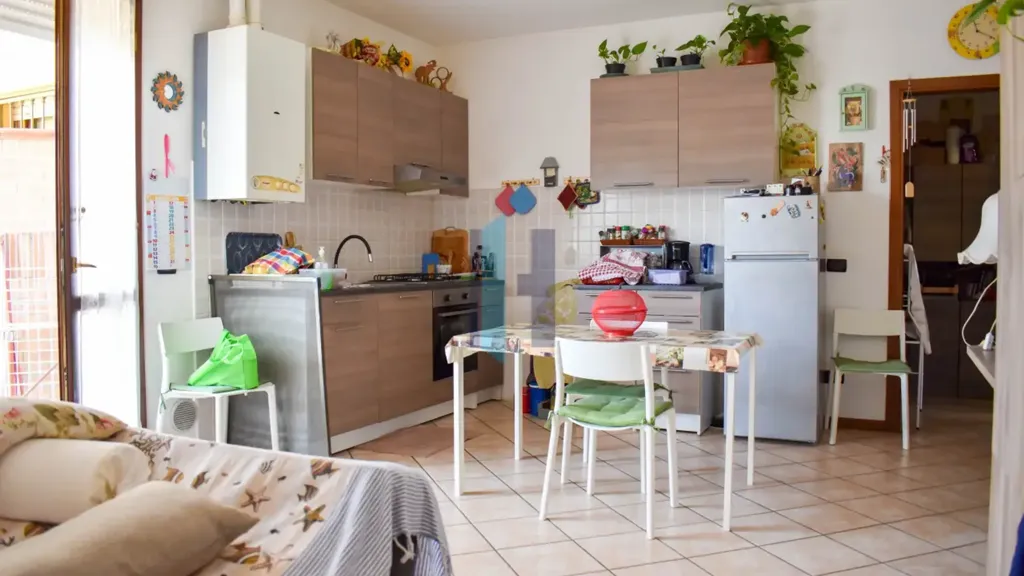 Cuisine - Bright Bilocale with Terrace in Travagliato