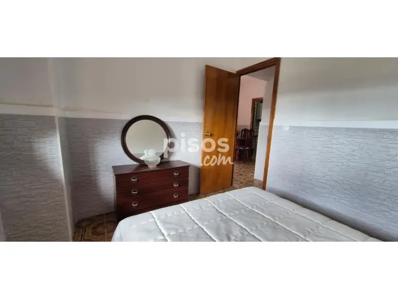 Chambres - Regulated House with Garden in Alcaucín