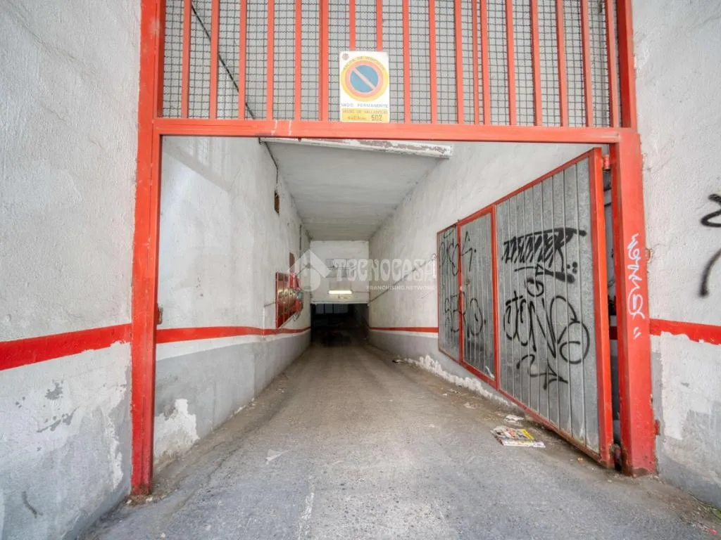 Garage - Garage Space in Parquesol - Paseo Zorrilla - Centre