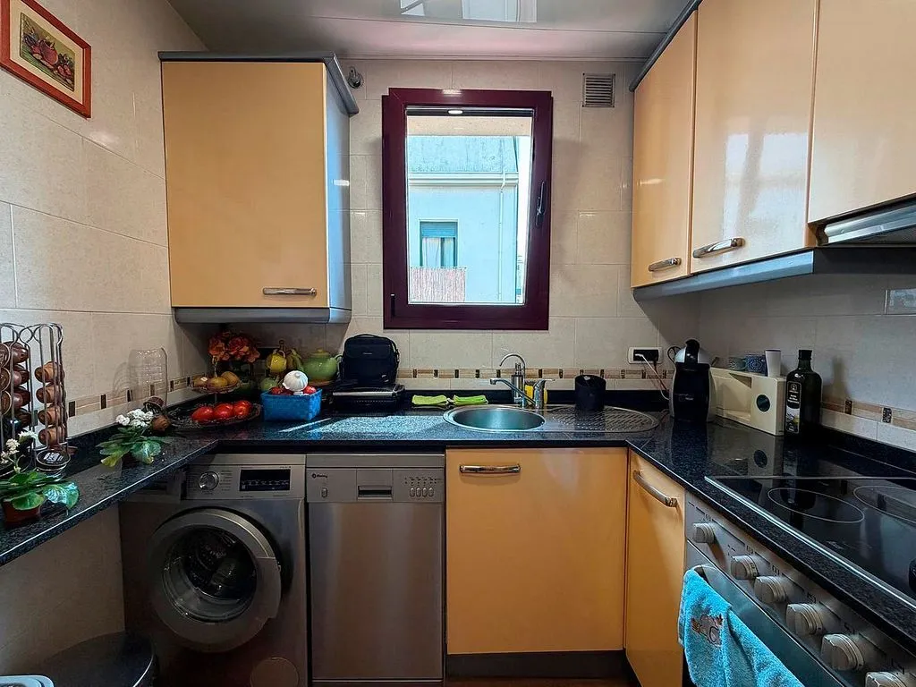 Cucina - Bright Apartment with Air Conditioning in Sant Pere