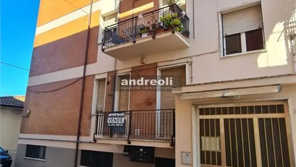 Appartement 5 pièces à IT
