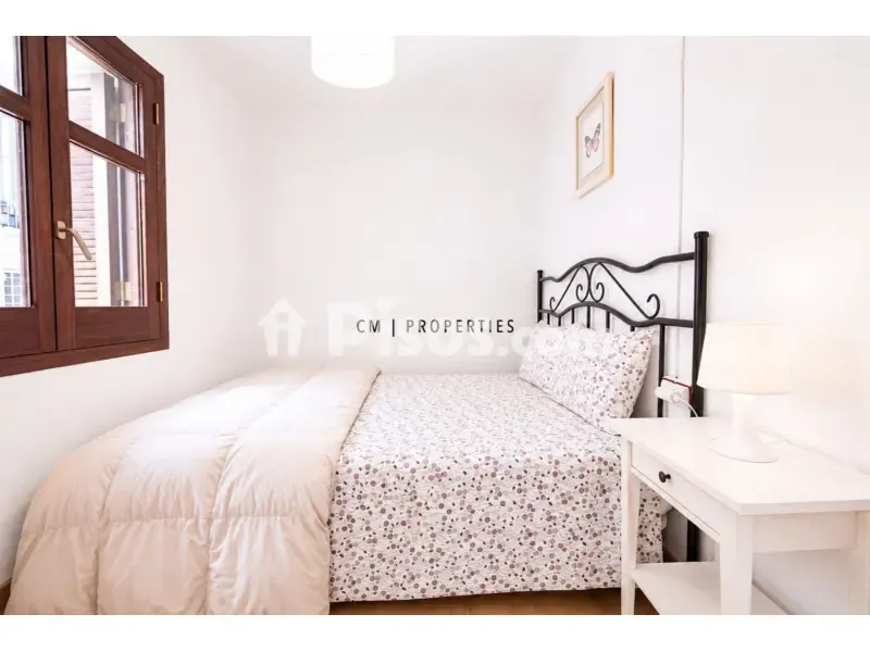 Chambres - Apartment with Balcony in Valencia's El Carmen