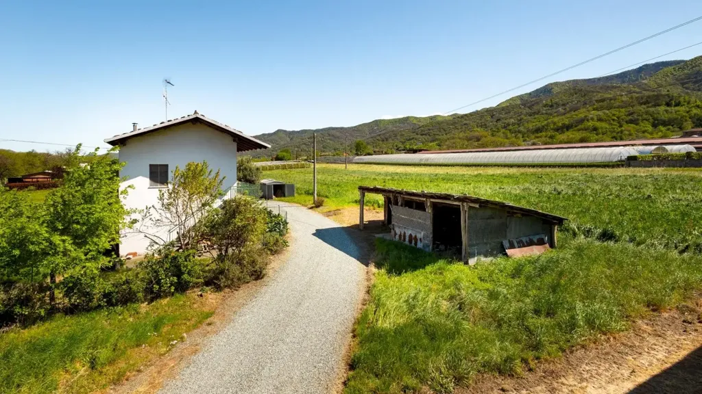Jardin - Rustic House with Garden near Sanfront