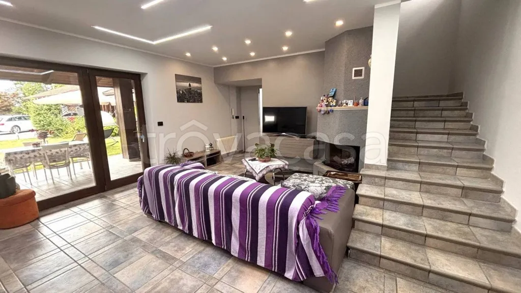 Maison 5 pièces à Bernezzo