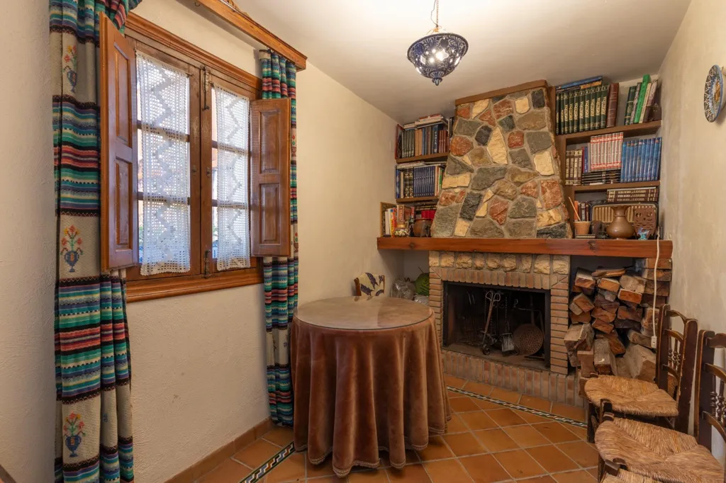 Salle à manger - Terraced House with Courtyard in Albaicín