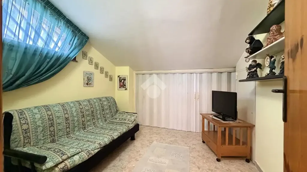 Elutuba - Terraced Villa with Private Garden in Ardea