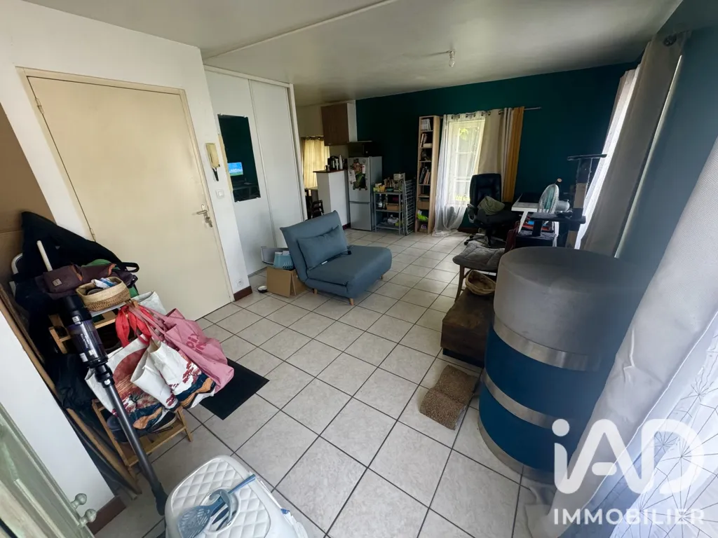 Séjour - Appartement 2 Pièces en Centre-Ville de Jargeau