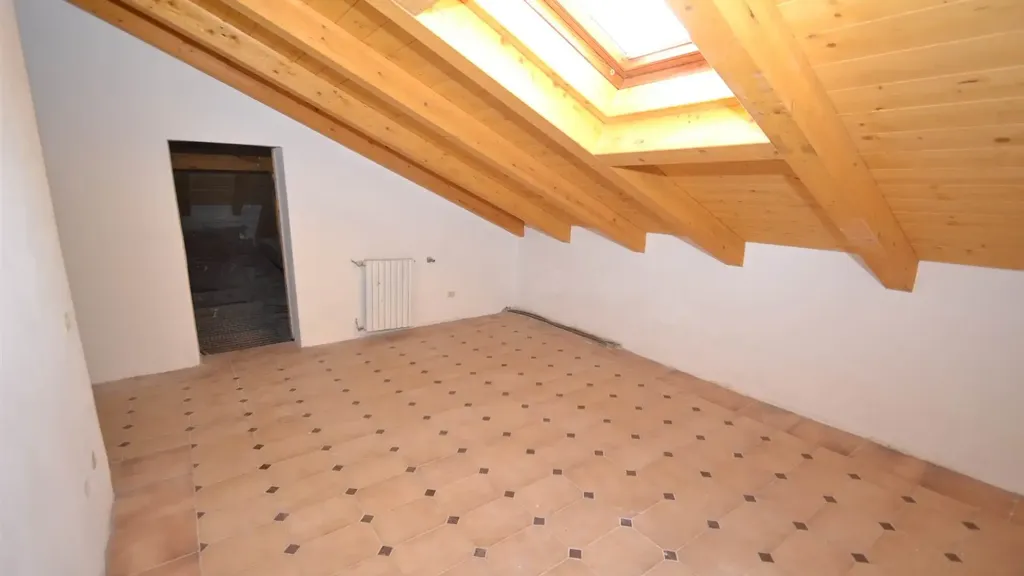 Pièces - Mansarded Apartment with Sea View in Rosignano Solvay