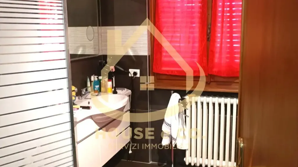 Salles de bain - Villa with Private Garden in Vigevano
