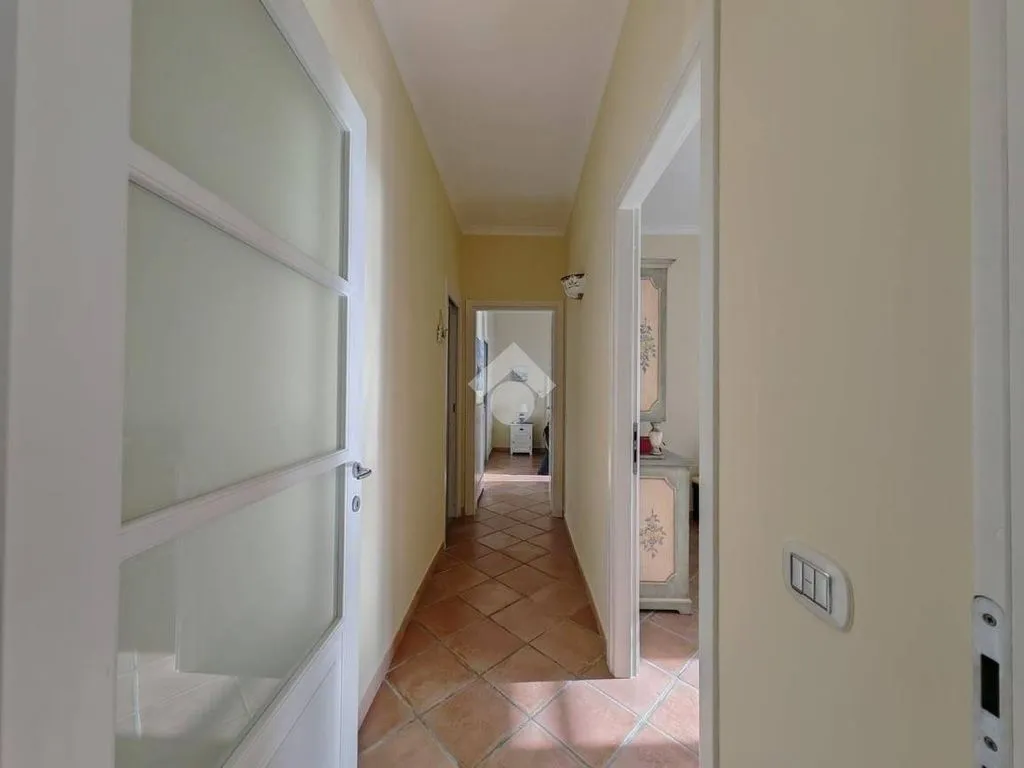 Esik - Luxury Apartment with Panoramic View in Lucrino