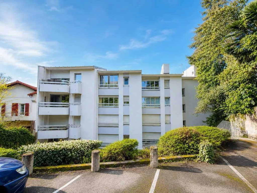 Välivaade - T2 with Balcony and Pyrenees View in Pau