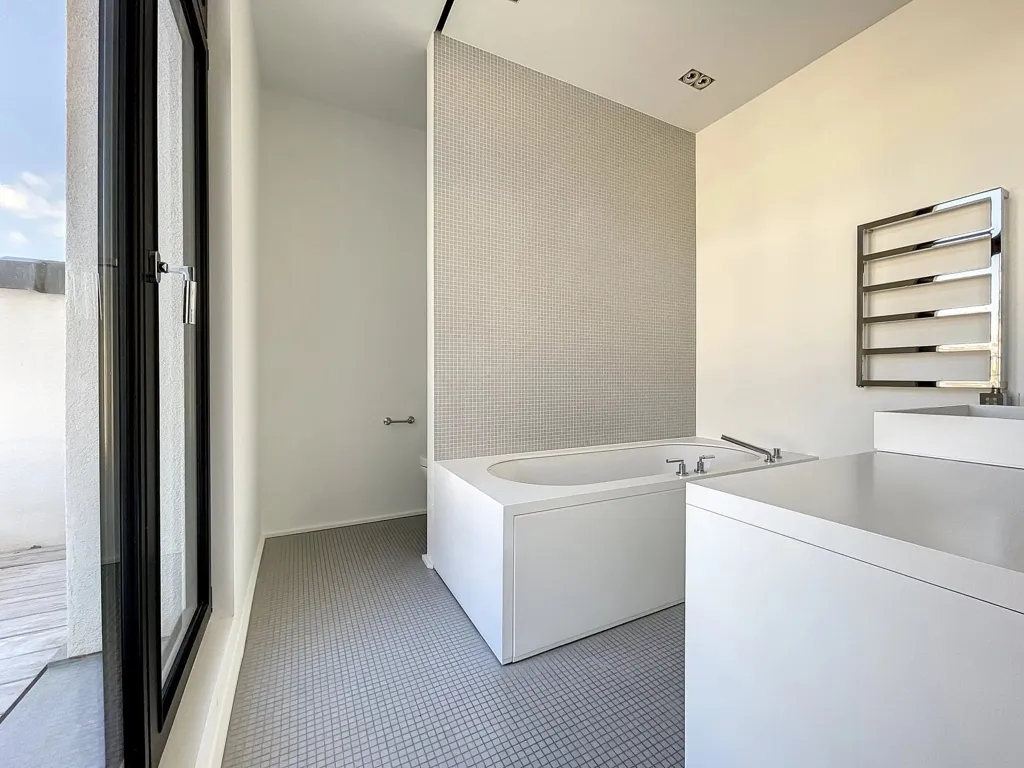 Bagni - Masterpiece Hotel in Exclusive Square, Brussels