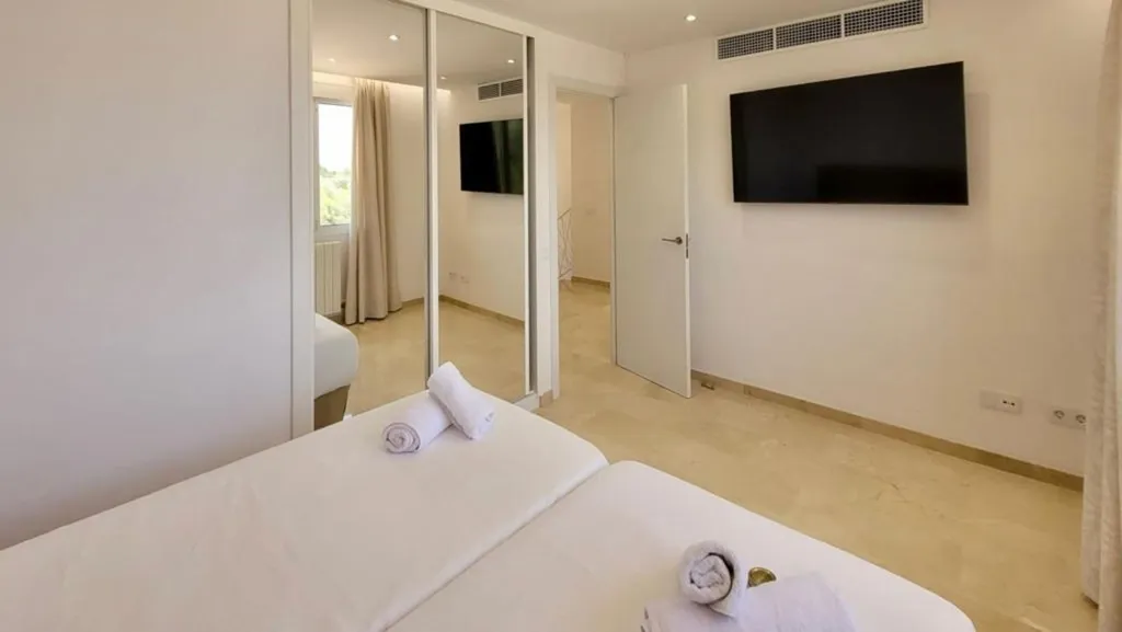 Chambres - Finca with Pool and Views in S'Aranjassa