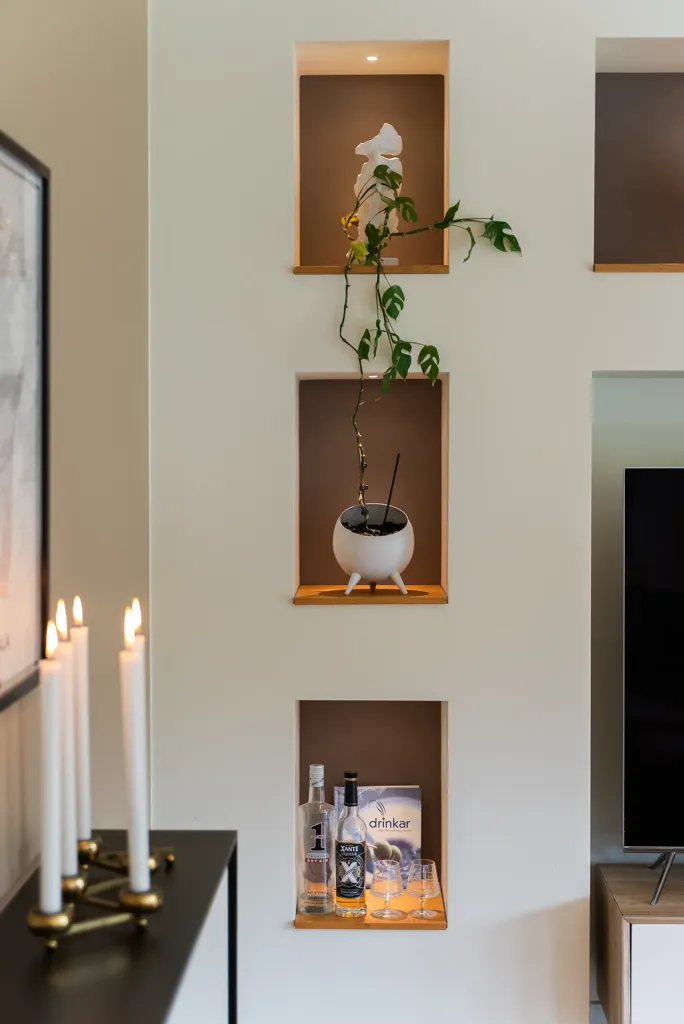 Elutuba - Contemporary Villa with Rooftop Terrace in Bråstorp