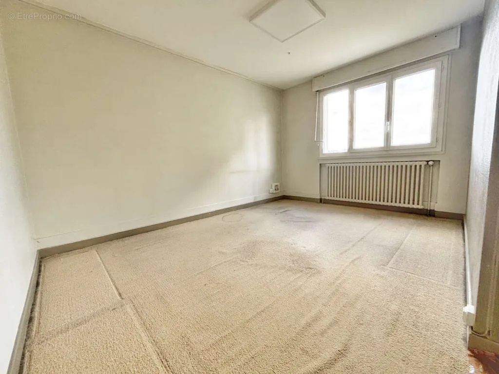 Appartement 4 pièces à La Verpilliere
