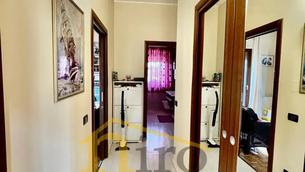 hallway_entrance