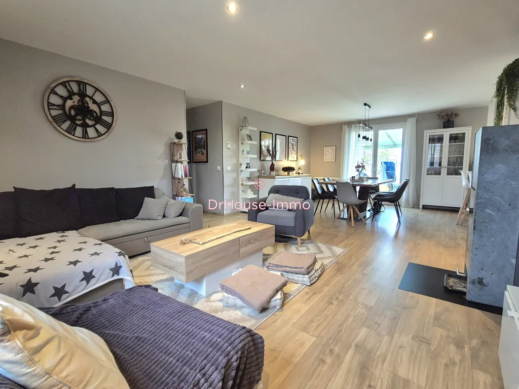Living Room - Detached House with Terrace in Chalon-Sur-Saône