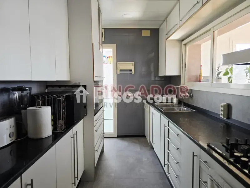 Appartement 4 chambres à ES